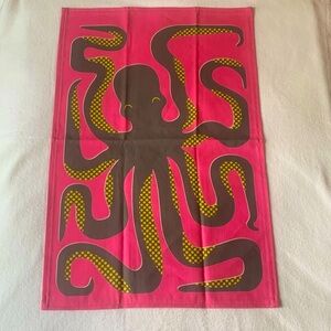 NEW handmade tea towel pop octopus tea towel 16”x24”